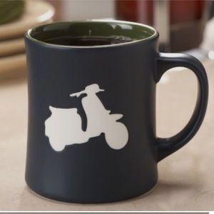 Starbucks quirky novelty retro Vespa scooter vintage style mug decor